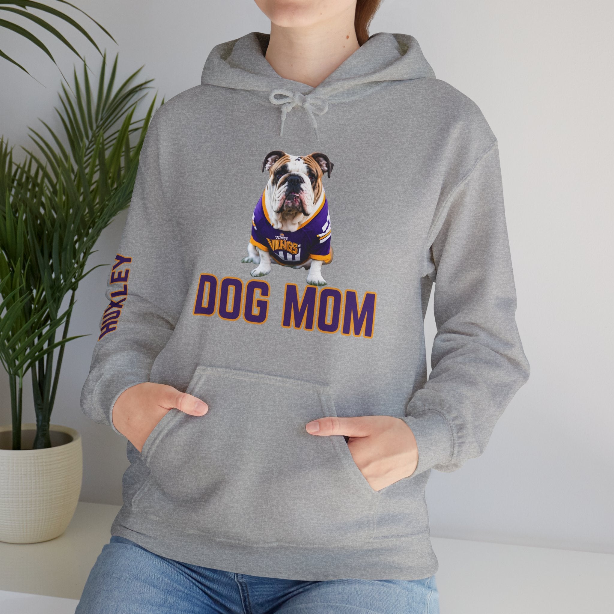 CustomDog Dad/Dog Mom Hoodie with Your Bulldog's Picture & Name - English Bulldog mom gift | Tipsy Bully