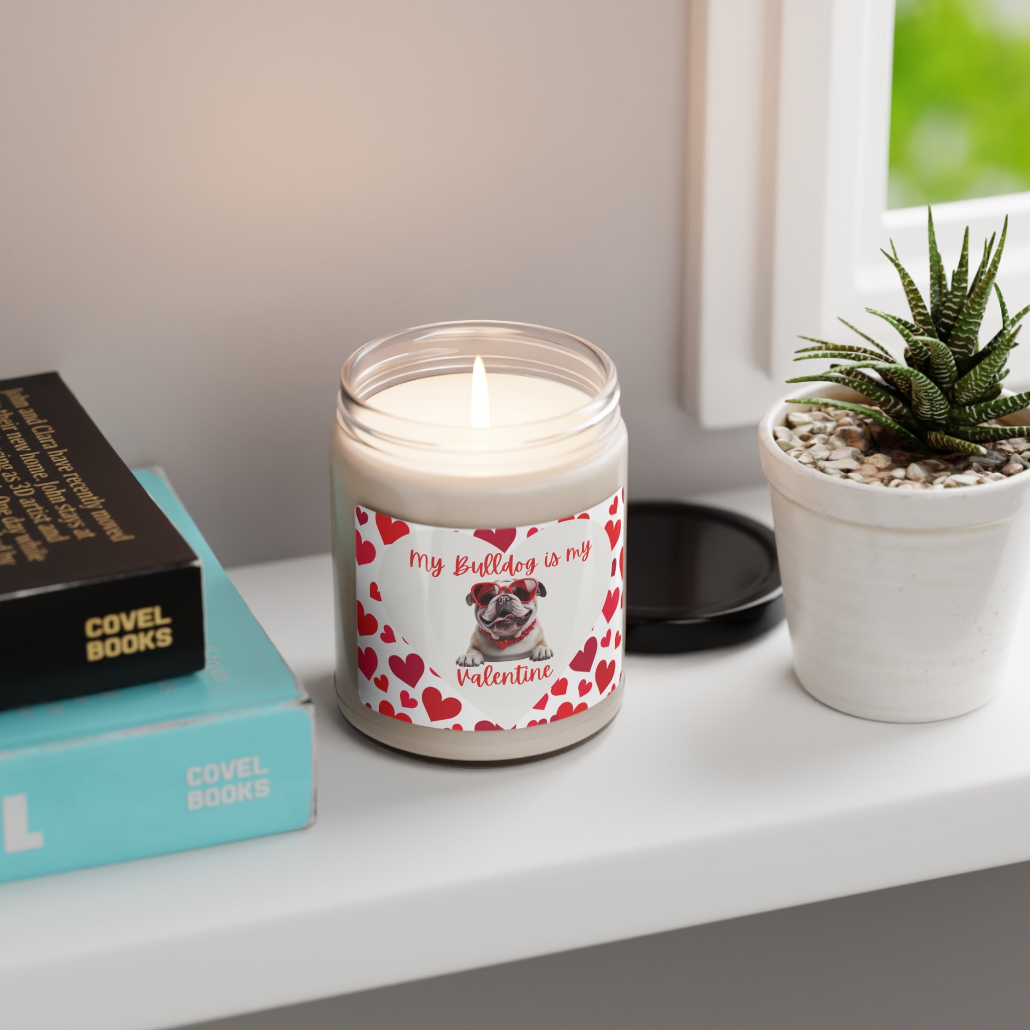 My Bulldog is My Valentine" - Valentine's Day Candle - white/English