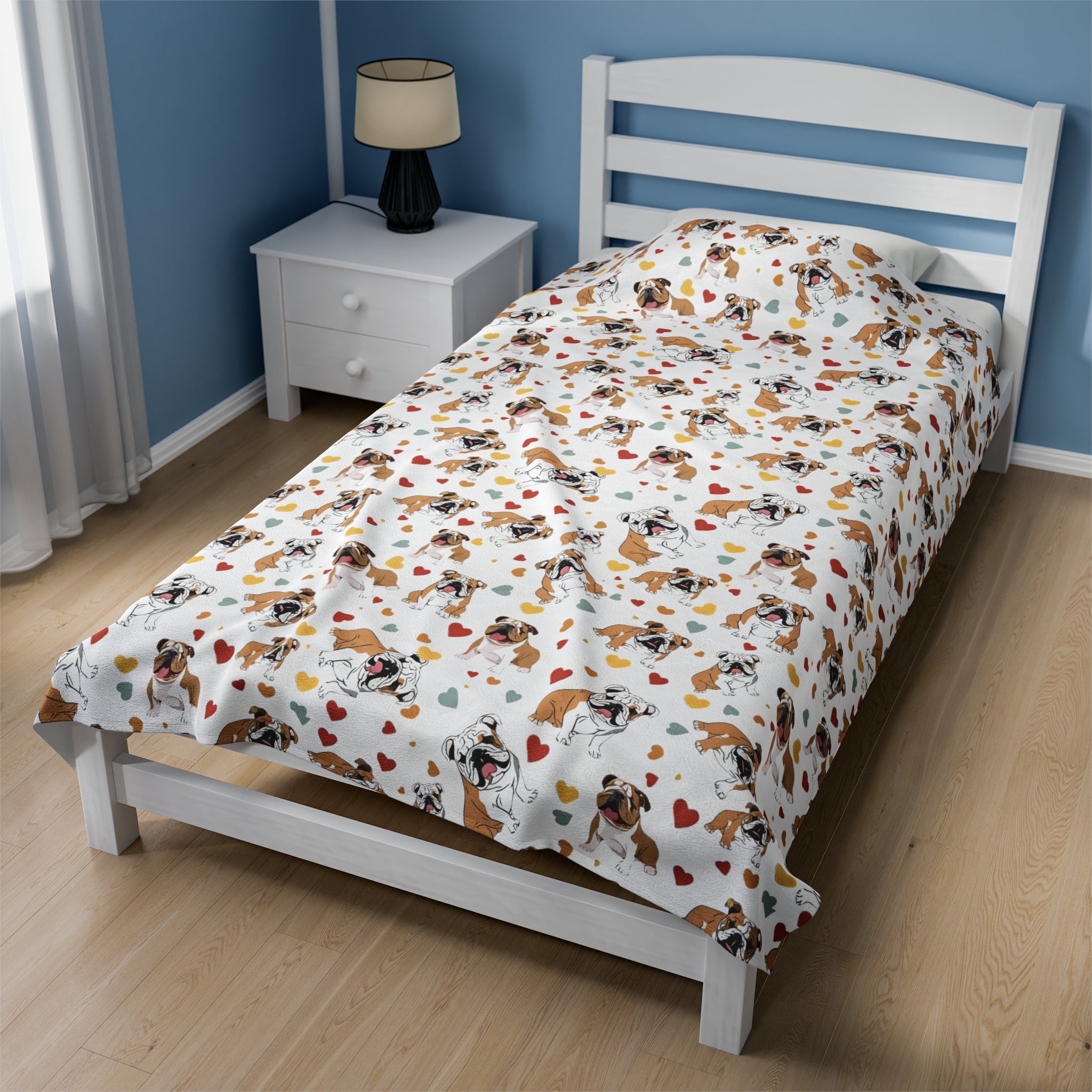 Bulldog Cuddle Haven: All-Over-Print Velveteen Blanket (English)