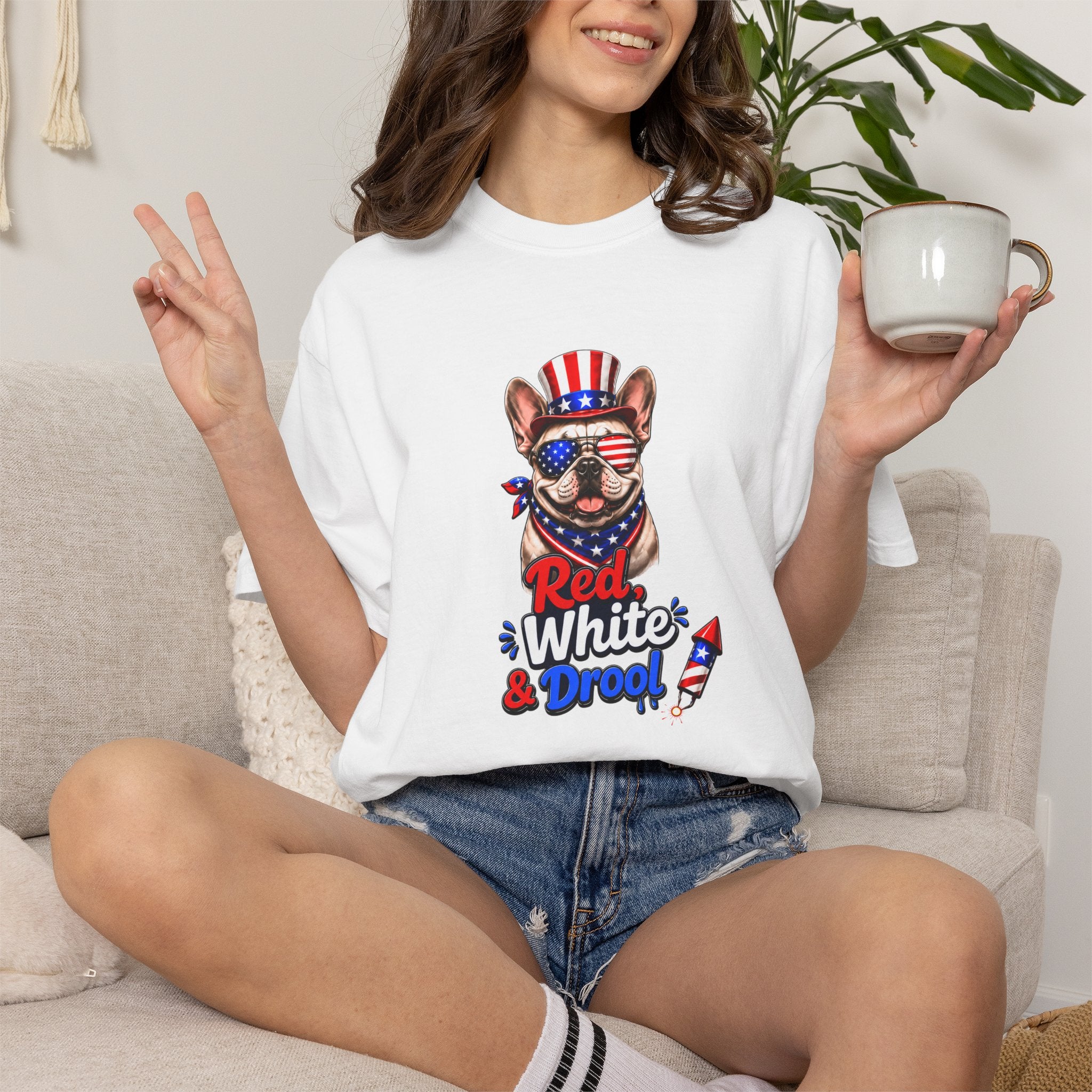 Party Like Its 1776 Bulldog T-Shirt | Patriotic Garment-Dyed Tee (French)