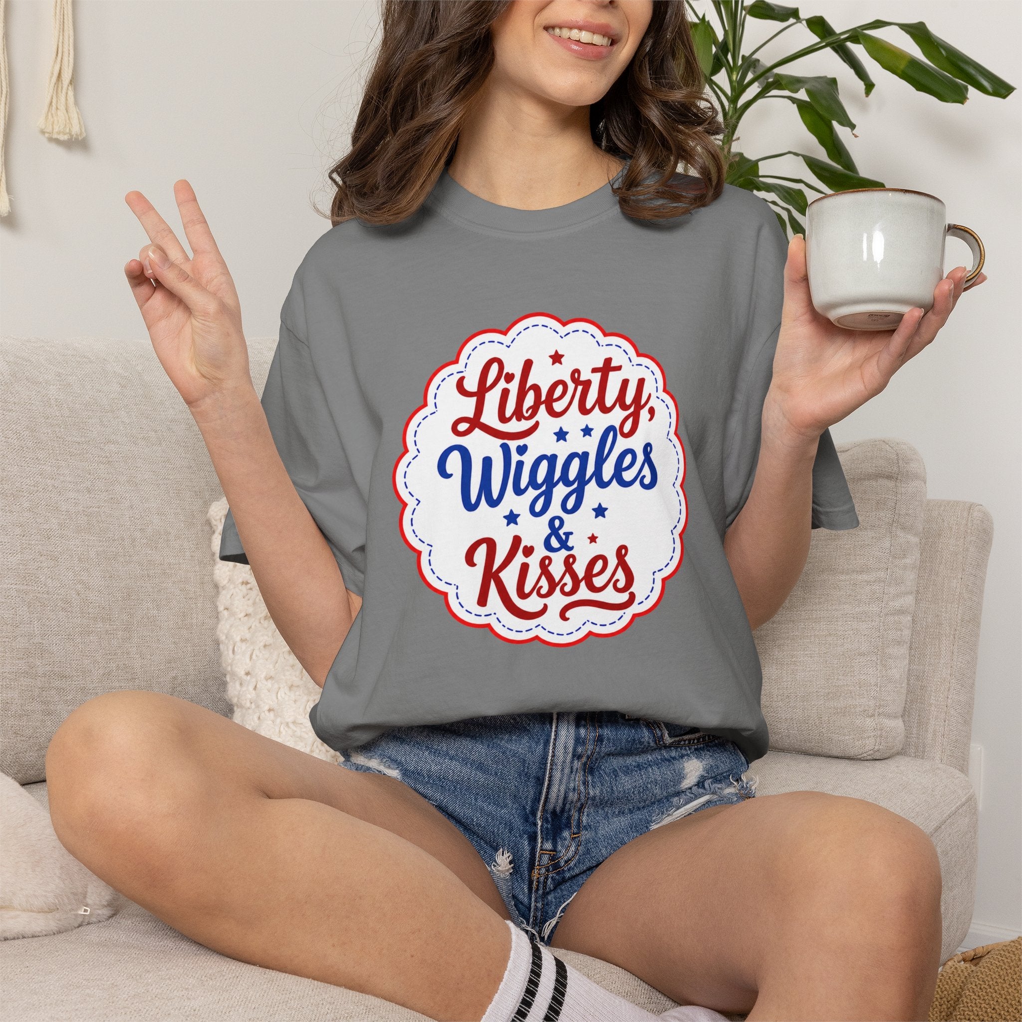 Liberty, Wiggles & Kisses Bulldog T-Shirt | Patriotic Garment-Dyed Tee (English)
