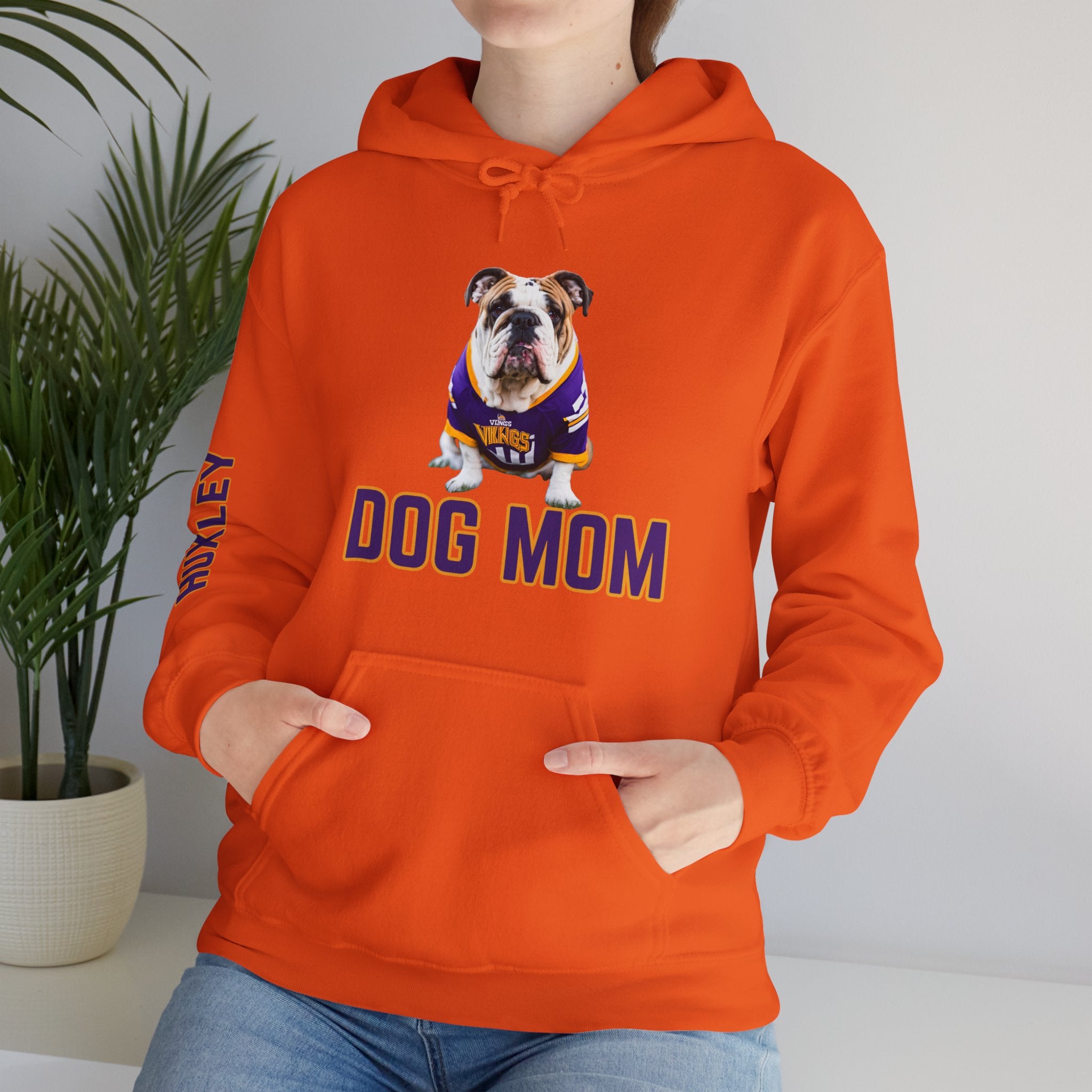 Custom "Dog Dad/Dog Mom" Hoodie with Your Bulldog's Picture & Name (English)