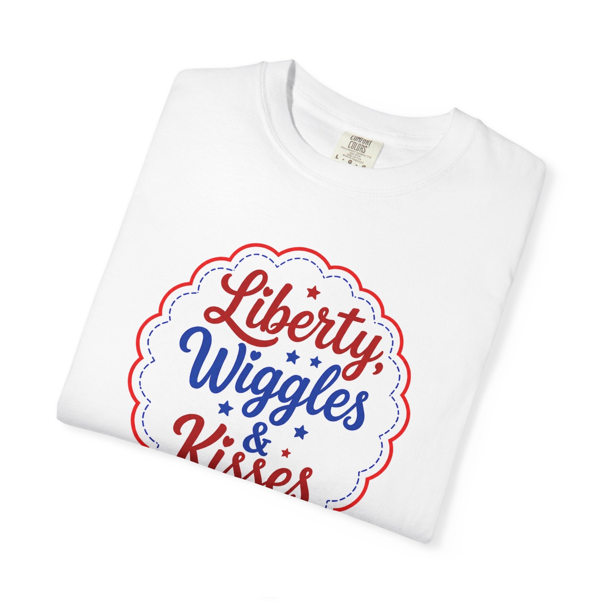 Liberty, Wiggles & Kisses Bulldog T-Shirt | Patriotic Garment-Dyed Tee (French)